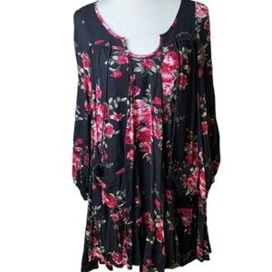3/$20 Altar’d State Flowered Fit and Flare tunic/dress